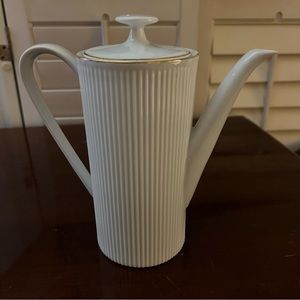 Cranbrook China antique teapot Germany